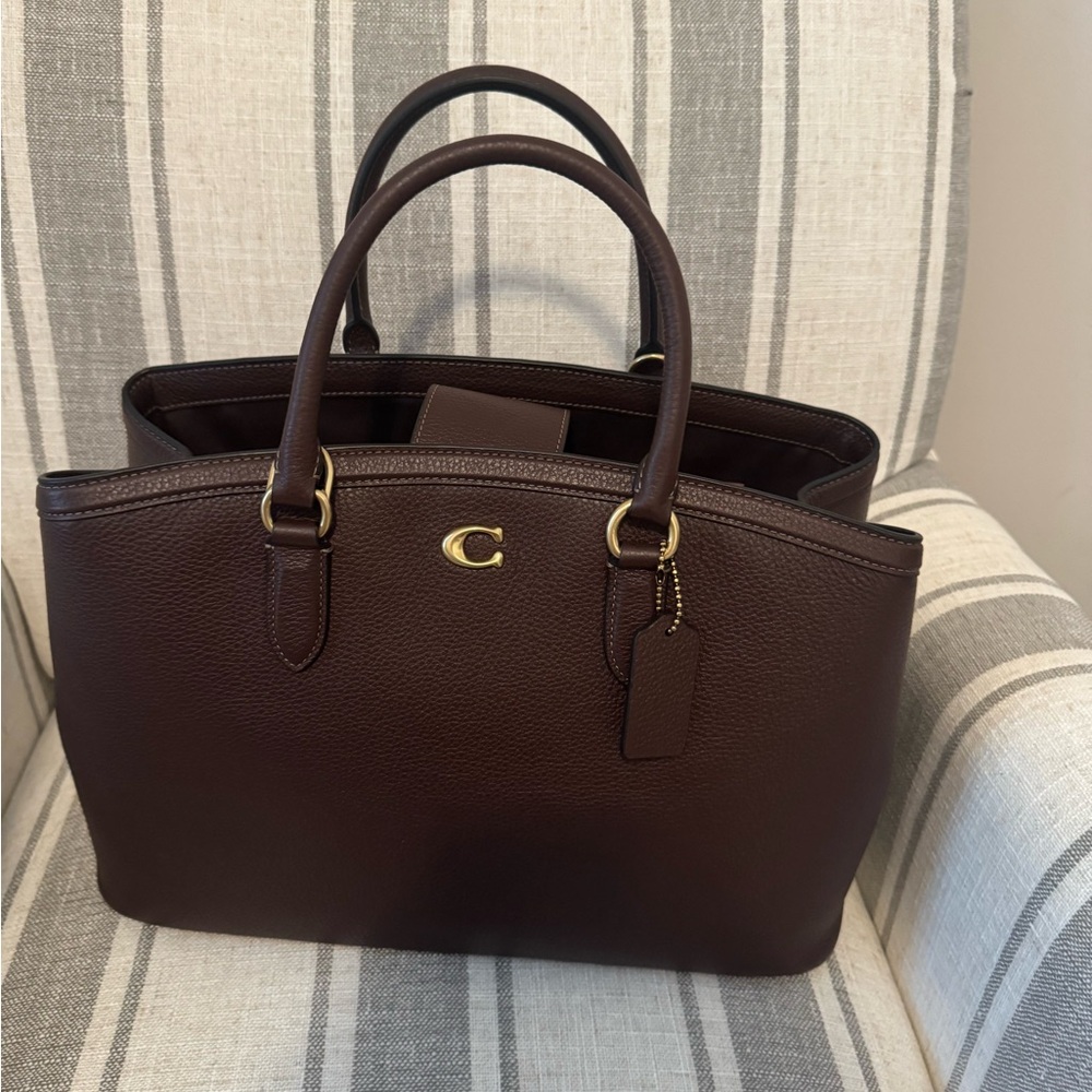 NWT Authentic COACH Legacy Carryall 35 in maple color